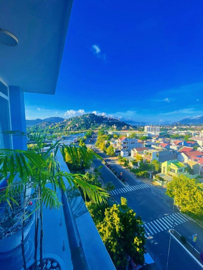 Hotel Khách sạn Sunrise Ninh Thuận à Phan Rang Extérieur photo