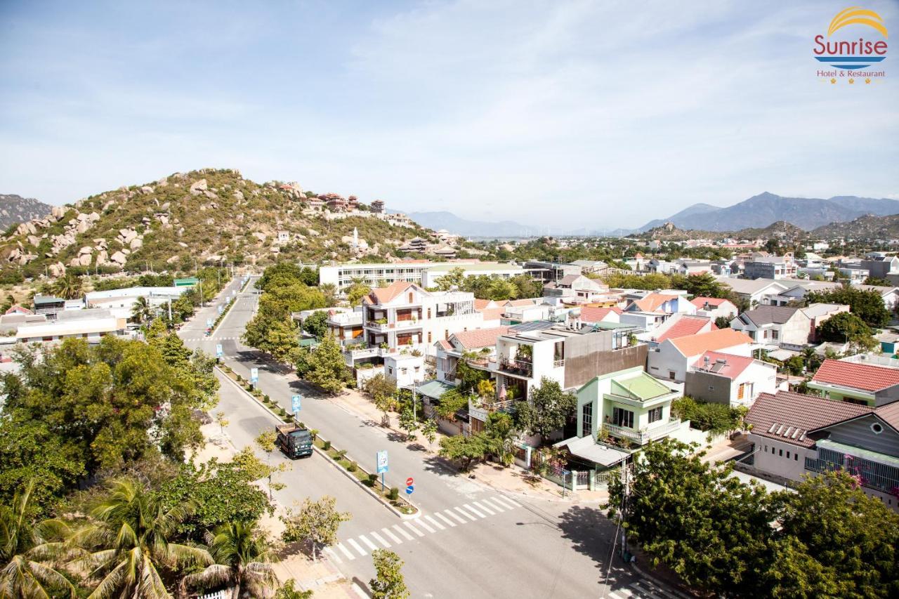 Hotel Khách sạn Sunrise Ninh Thuận à Phan Rang Extérieur photo